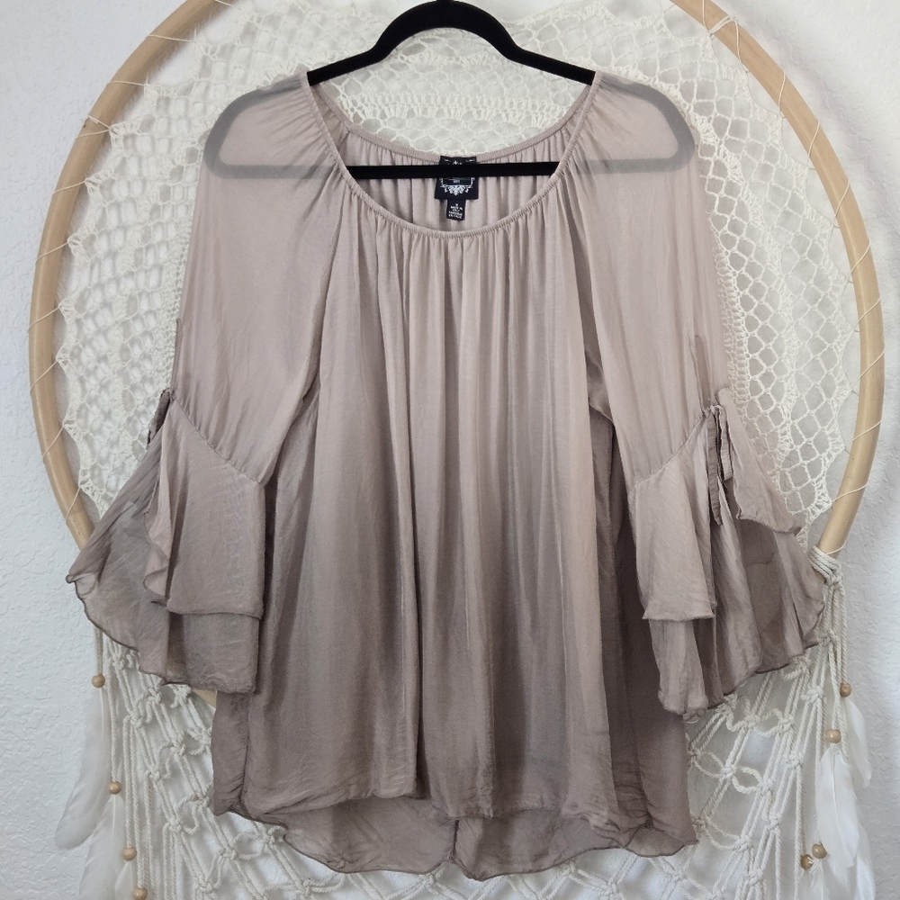 Le Marais Silk Chiffon Fairycore Ethereal Balletcore Ombre Bell Sleeve Top M